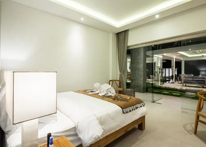 Matahari Munggu 5br Villa Canggu